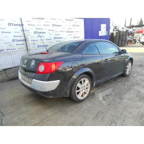 RENAULT MEGANE II COUPE/CABRIO '2005 1.9 DCI DIESEL NEGRO