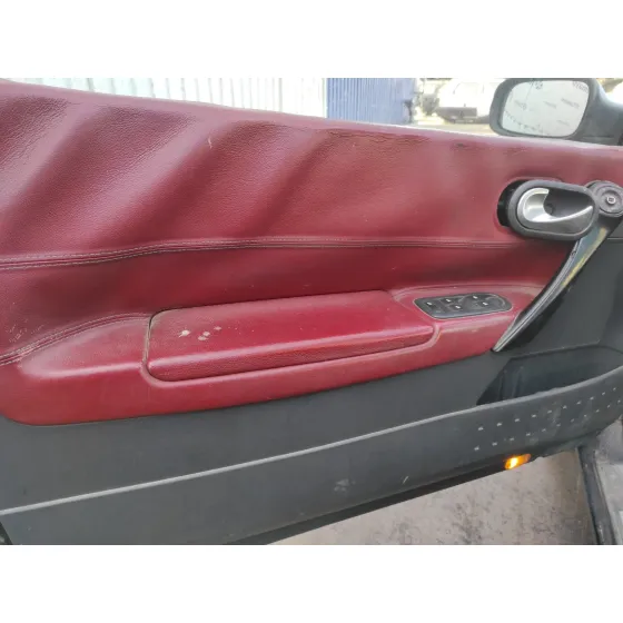 RENAULT MEGANE II COUPE/CABRIO '2005 1.9 DCI DIESEL NEGRO