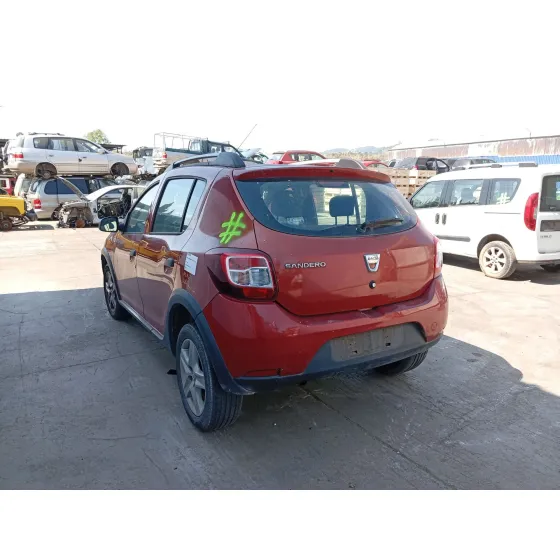 Dacia SANDERO II (B8_) 2012
