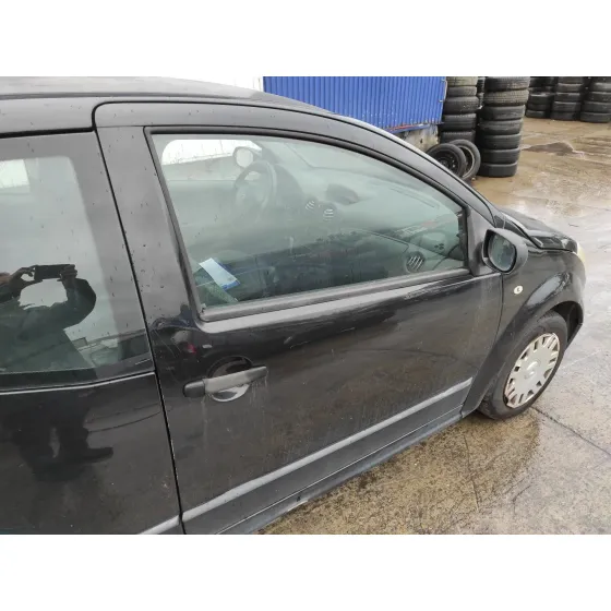 CITROEN C2 '2004 1.4 HDI NEGRO