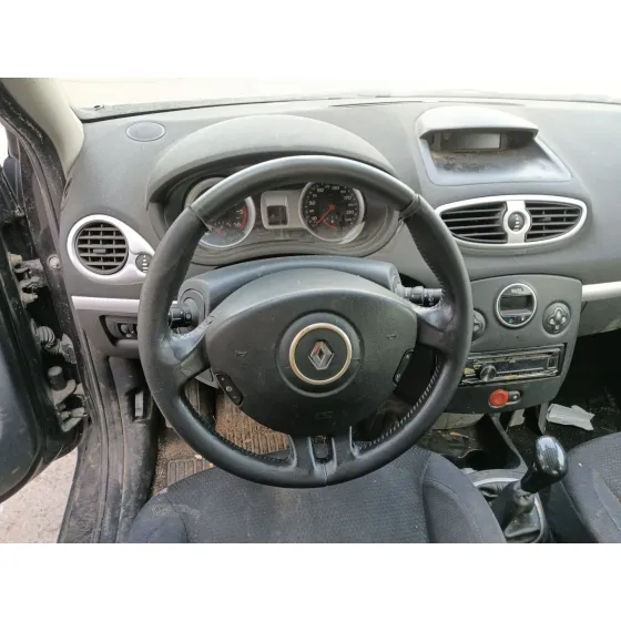 Renault CLIO III (BR0/1, CR0/1) 2005
