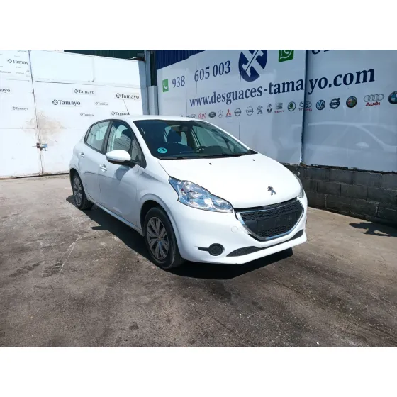 Peugeot 208 I (CA_, CC_) 2012