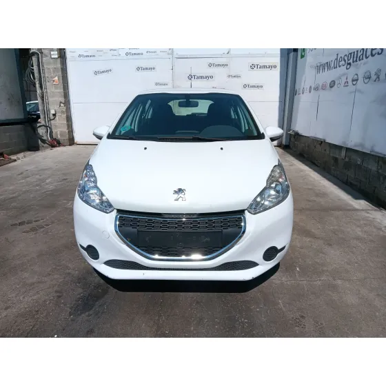 Peugeot 208 I (CA_, CC_) 2012