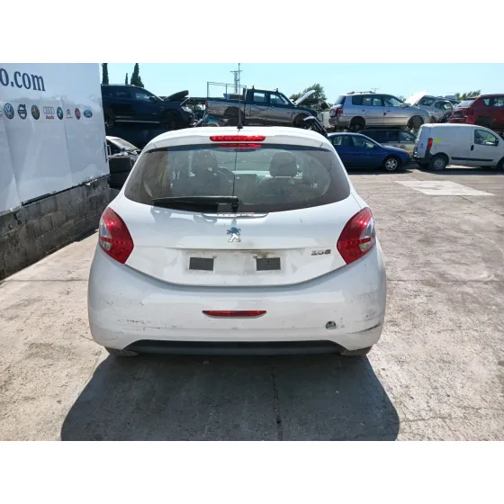 Peugeot 208 I (CA_, CC_) 2012