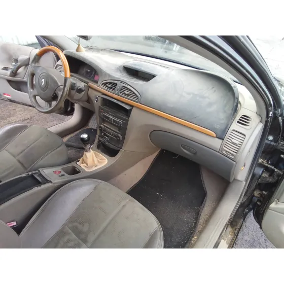 RENAULT LAGUNA II (BG0) '2005 1.9 DCI DIESEL FAP NEGRO