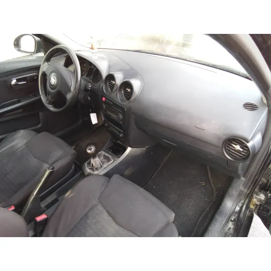 SEAT IBIZA (6L1) '2005 1.9 TDI NEGRO