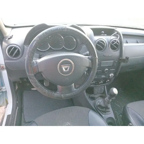 Dacia DUSTER (HS_) 2013