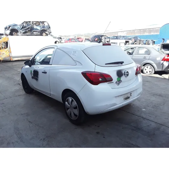 OPEL CORSA E '2015 COMBO BLANCO