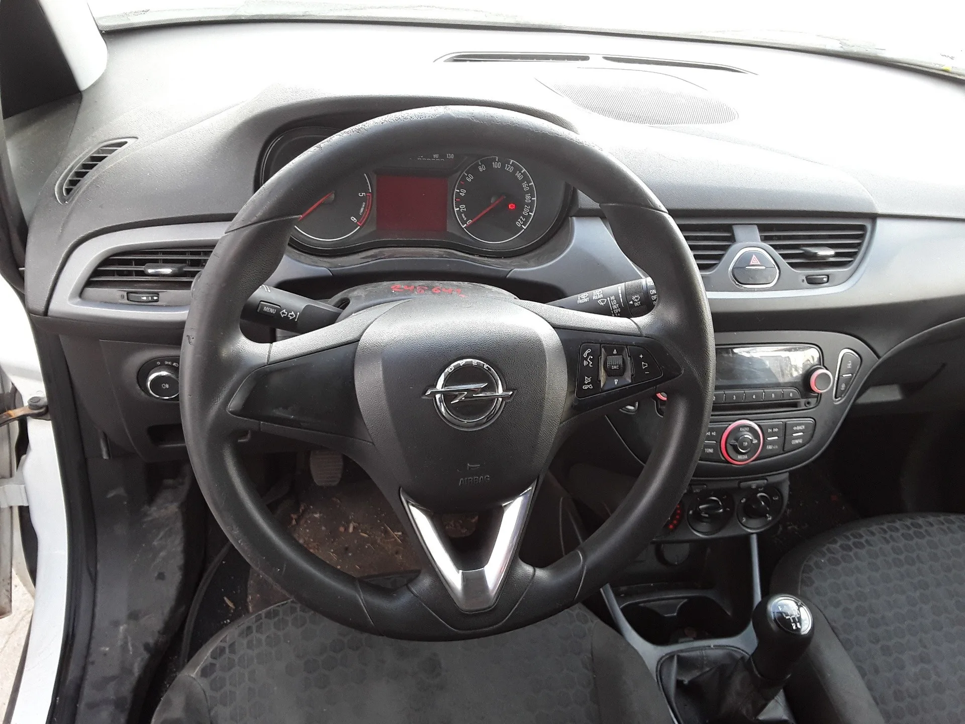 OPEL CORSA E OPEL CORSA E '2015 COMBO BLANCO 2014