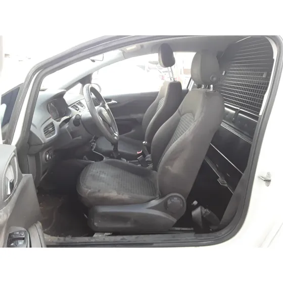 OPEL CORSA E '2015 COMBO BLANCO