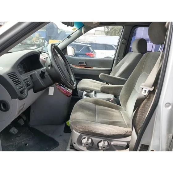 Kia CARNIVAL II (GQ) 2001