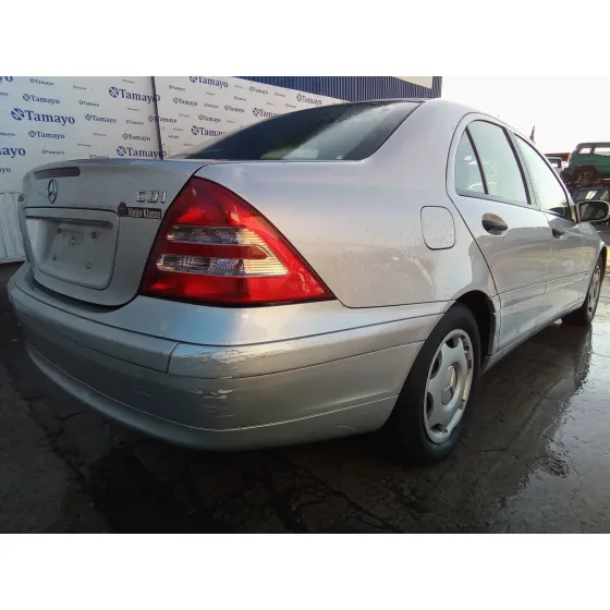 MERCEDES CLASE C (W203) BERLINA '2002 2.2 CDI CAT PLATA