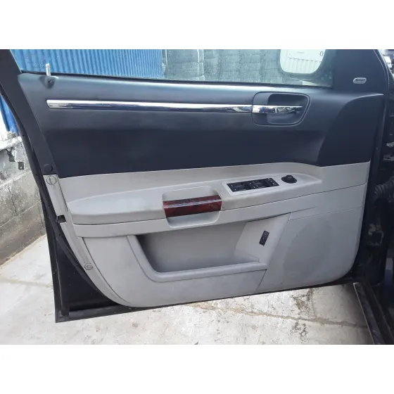 CHRYSLER 300 C '2007 * NEGRO