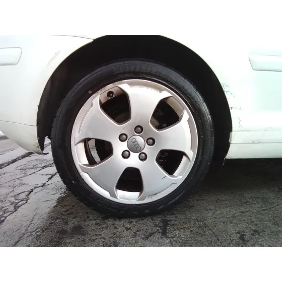AUDI A3 (8P) '2003 1.6 BLANCO