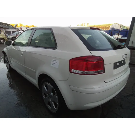 AUDI A3 (8P) '2003 1.6 BLANCO