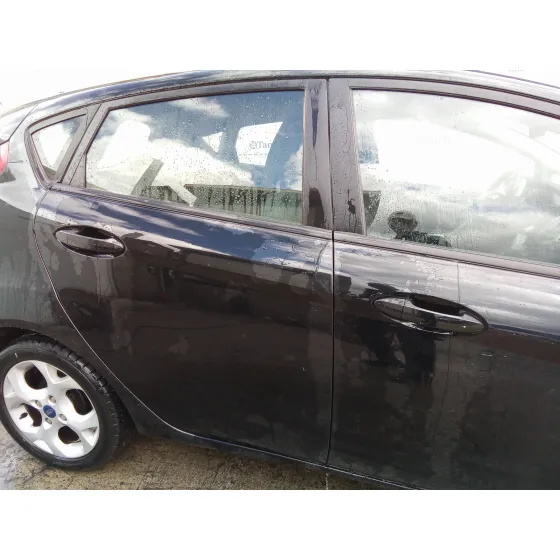 FORD FIESTA (CB1) '2013 1.4 TDCI CAT NEGRO