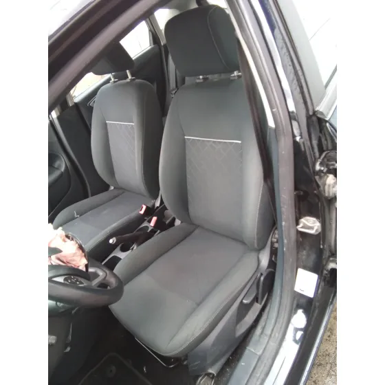 FORD FIESTA (CB1) '2013 1.4 TDCI CAT NEGRO