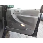 CHRYSLER VOYAGER (RG) CHRYSLER VOYAGER (RG) '2005 2.5 CRD CAT NEGRO 2001