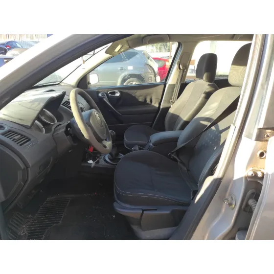 RENAULT MEGANE II FAMILIAR '2005 * PLATA