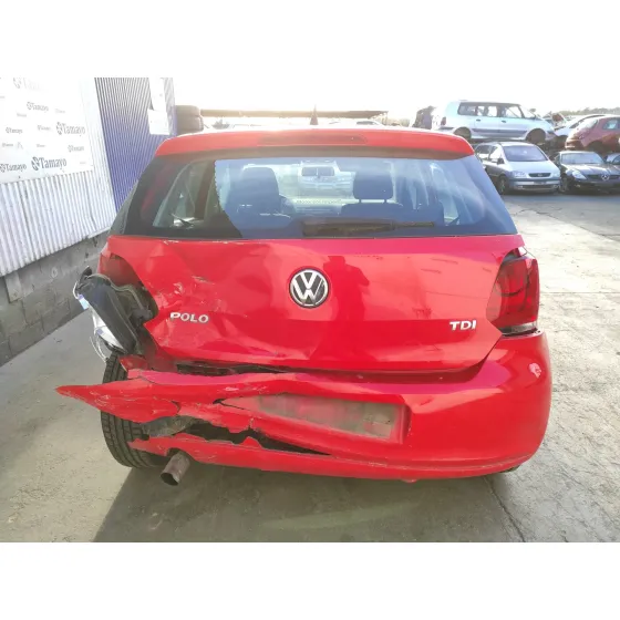 VOLKSWAGEN POLO (6R1) '2009 1.6 TDI ROJO