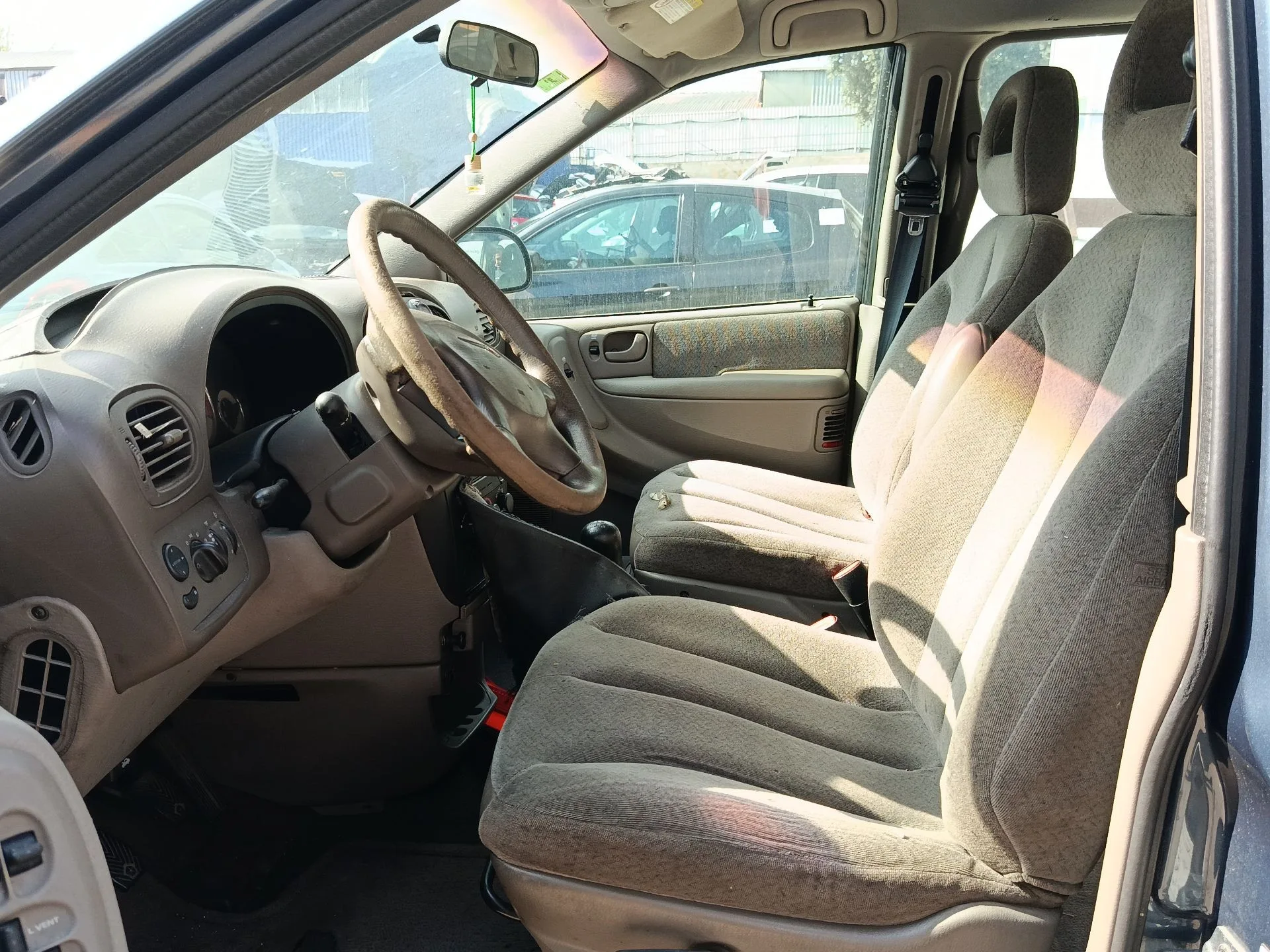 CHRYSLER GRAND VOYAGER '2001 2.5 D GRIS