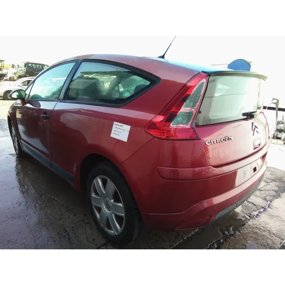 CITROEN C4 COUPE '2006 1.6 16V HDI ROJO