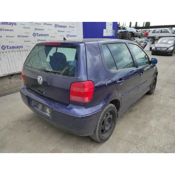 VOLKSWAGEN POLO BERLINA (6N2) '2001 1.4 16V AZUL MARINO