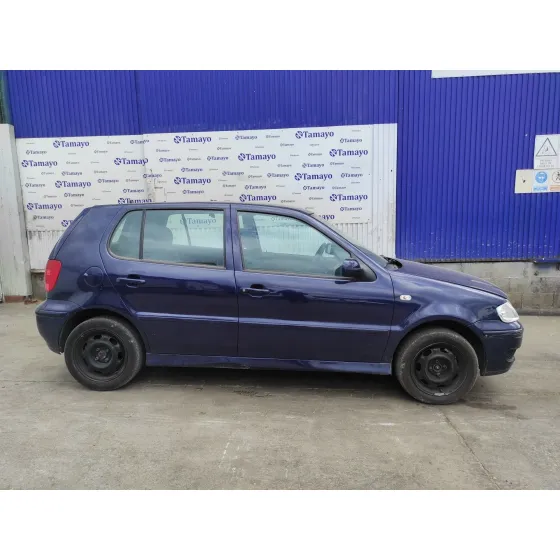 VOLKSWAGEN POLO BERLINA (6N2) '2001 1.4 16V AZUL MARINO