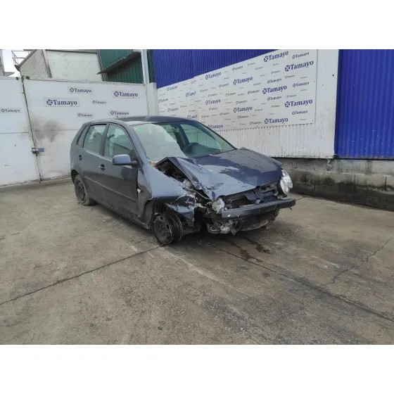 VOLKSWAGEN POLO (9N1) '2003 * NEGRO