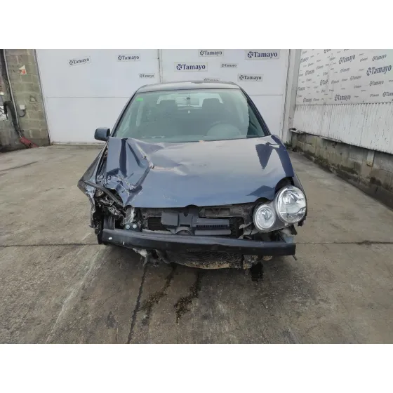 VOLKSWAGEN POLO (9N1) '2003 * NEGRO