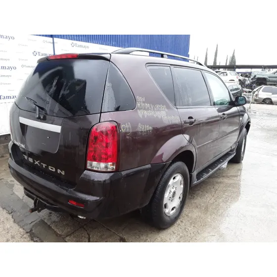 SSANGYONG REXTON '2005 * BERENJENA
