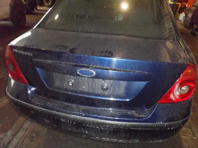 FORD MONDEO BERLINA (GE) '2001 2.0 16V DI TD CAT AZUL