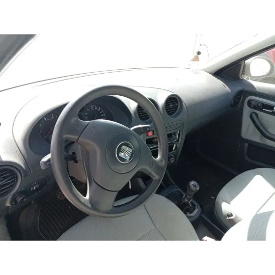 Seat IBIZA III (6L1) 2002