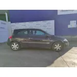 RENAULT MEGANE II BERLINA 3P RENAULT MEGANE II BERLINA 3P '2005 * NEGRO 2002