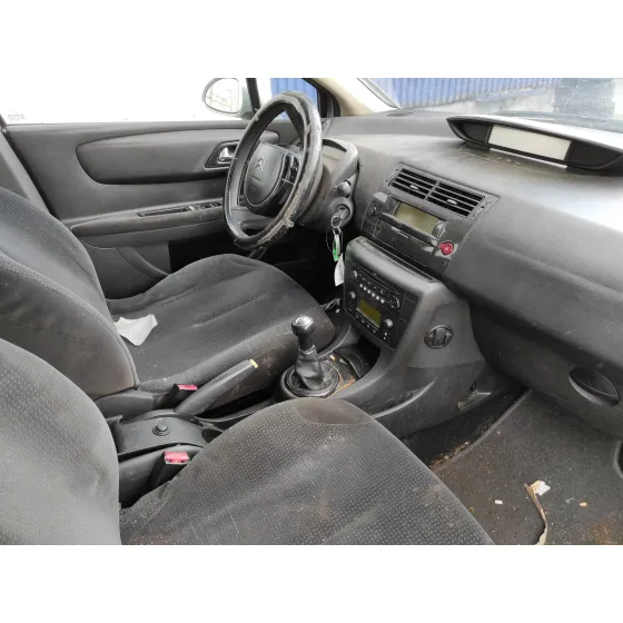 CITROEN C4 BERLINA '2008 1.6 16V HDI PLATA