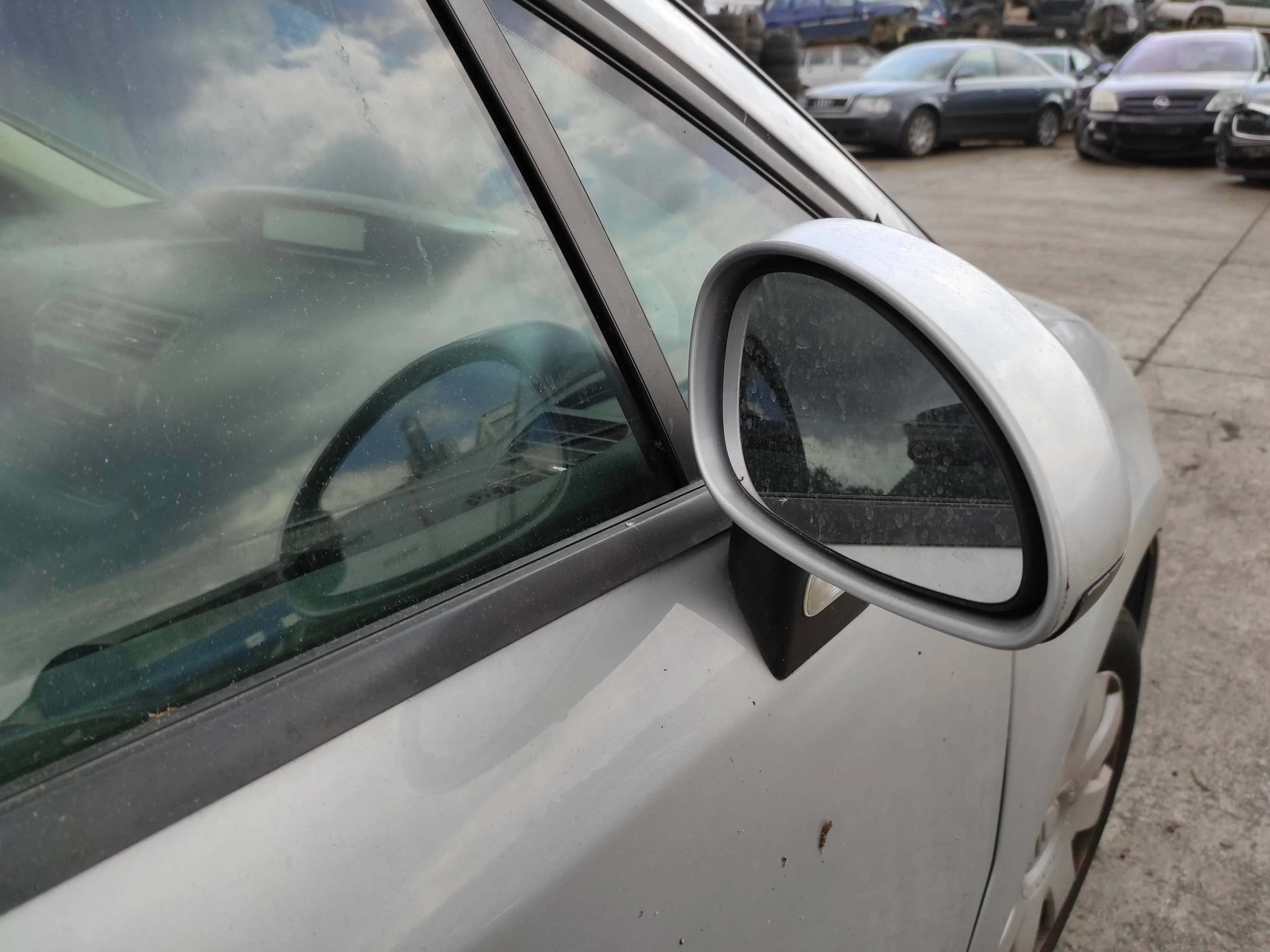 CITROEN C4 BERLINA '2008 1.6 16V HDI PLATA