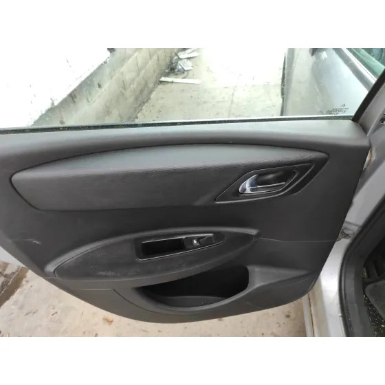 CITROEN C4 BERLINA '2008 1.6 16V HDI PLATA