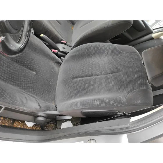 CITROEN C4 BERLINA '2008 1.6 16V HDI PLATA