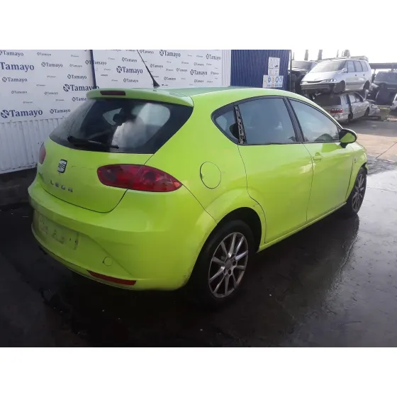 SEAT LEON (1P1) '2009 2.0 TDI VERDE PISTACHO