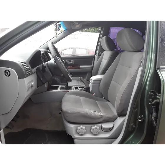 KIA SORENTO '2004 * VERDE OSCURO