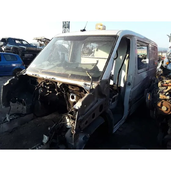 VOLKSWAGEN CRAFTER CAJA CERRADA '2007 * BLANCO