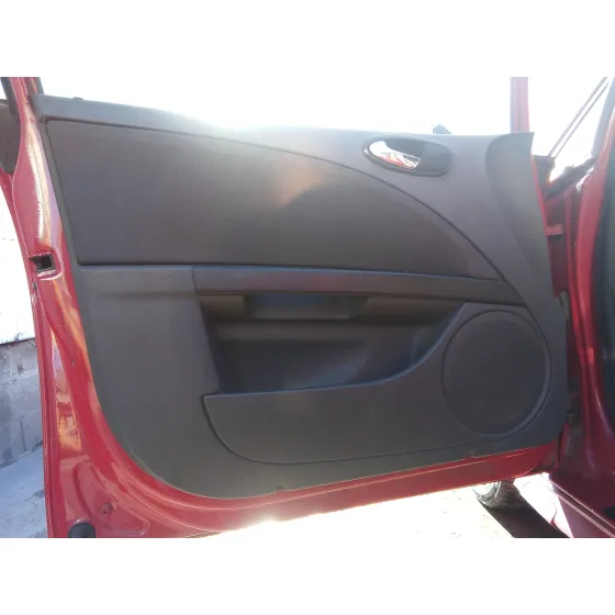 SEAT LEON (1P1) '2007 1.6 ROJO