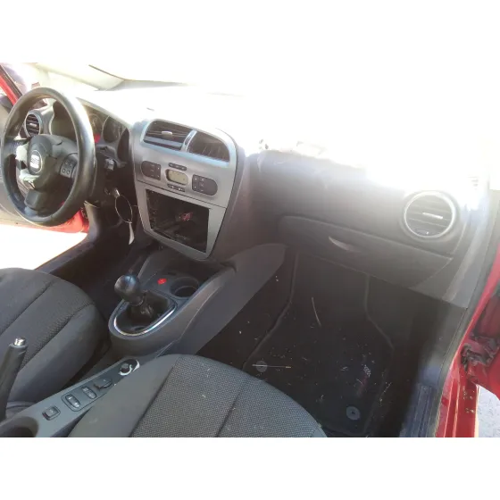 SEAT LEON (1P1) '2007 1.6 ROJO