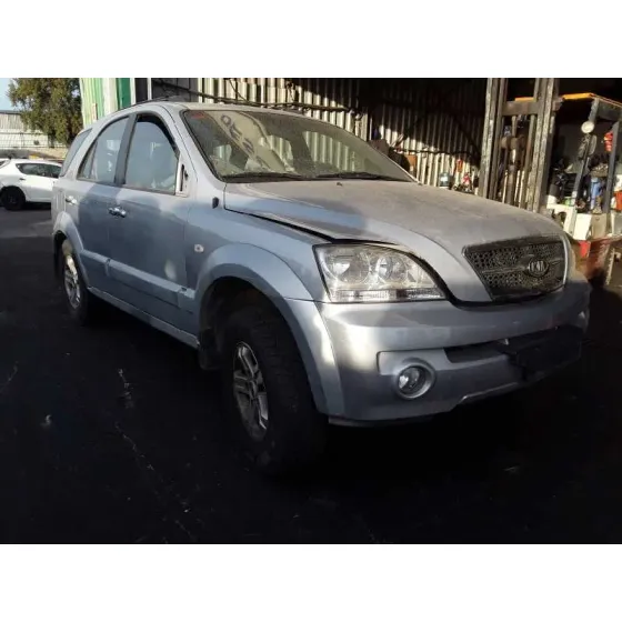 KIA SORENTO '2005 2.5 CRDI VGT EX1 PLATA