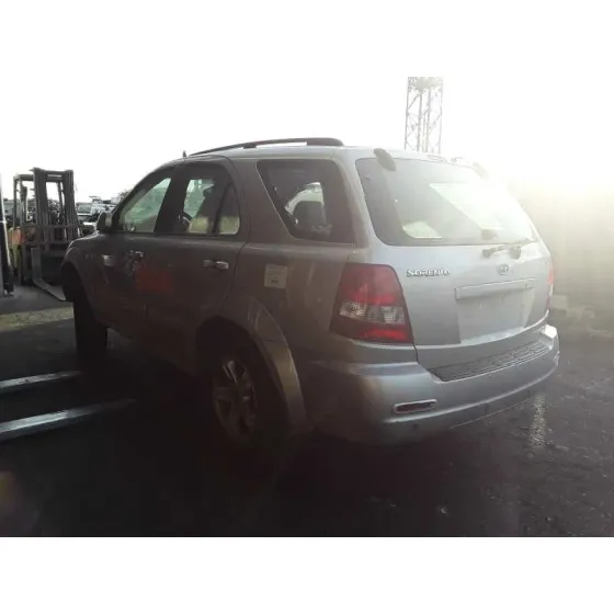 KIA SORENTO '2005 2.5 CRDI VGT EX1 PLATA