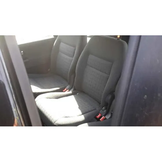 SEAT ALHAMBRA (7V9) '2004 1.9 TDI NEGRO