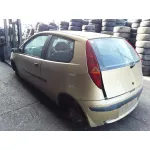 FIAT PUNTO BERLINA (188) FIAT PUNTO BERLINA (188) '2001 1.2 CAT AMARILLO 1999