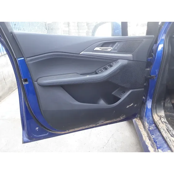 BMW SERIE 2 ACTIVE TOURER (F45) '2024 * AZUL