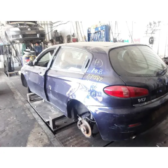 ALFA ROMEO 147 (190) '2004 1.6 16V CAT AZUL