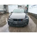 BMW 3 (E90)  2004